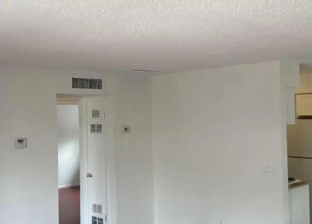 Property at 1004 E Copper St, Tucson, AZ, 85719, 2 beds, 1 bath, [object Object]