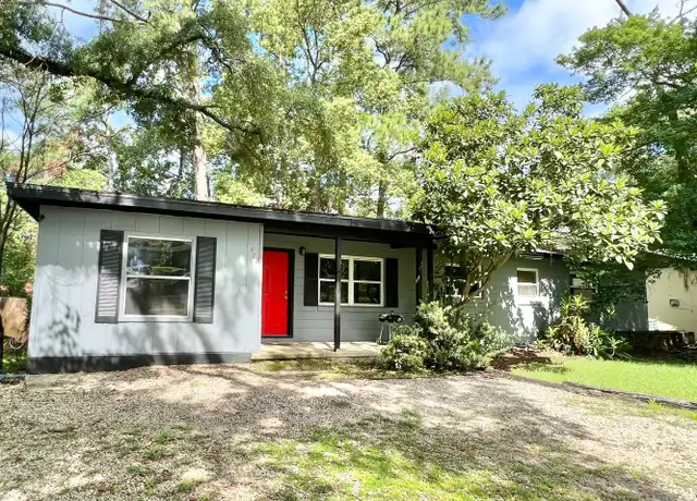 Property at 422 Fairbanks Dr, Tallahassee, FL, 32304, 4 beds, 2.5 baths, [object Object]