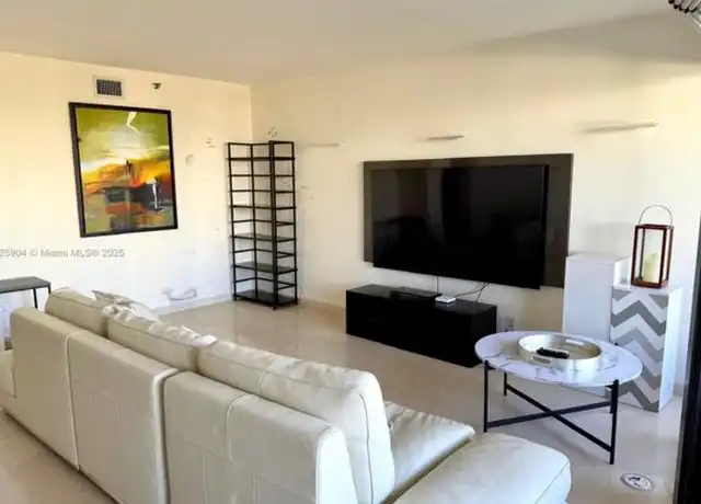 Property at 1000 E Island Blvd #905, Aventura, FL, 33160, 2 beds, 2 baths, [object Object]