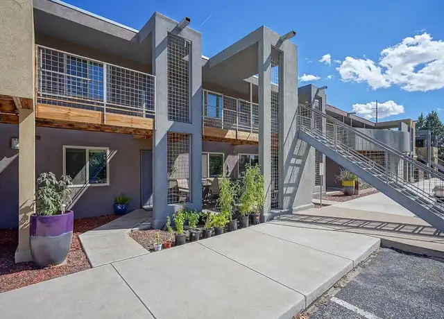 Property at Q @ Vassar - 1920 Vassar Dr NE, Albuquerque, NM, 87106, 2 beds, 1 bath, [object Object]