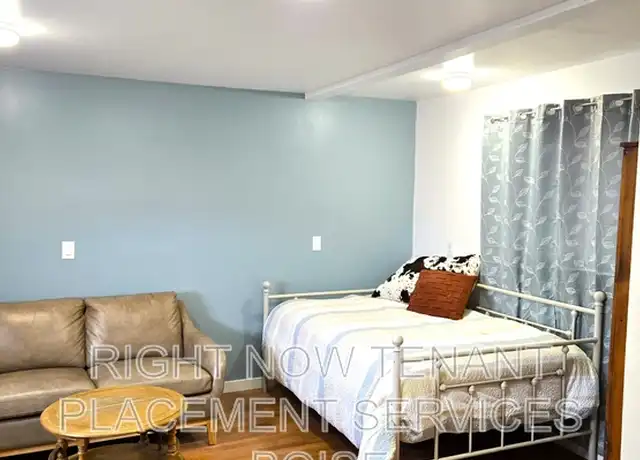 Property at 15822 Riverside Rd, Caldwell, ID, 83607, 1 bed, 1 bath, [object Object]