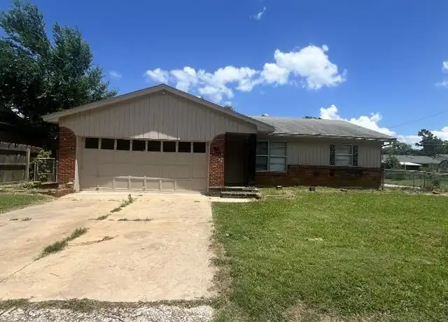 Property at 1400 McDonald Dr, Oklahoma City, OK, 73130, 3 beds, 2 baths, [object Object]