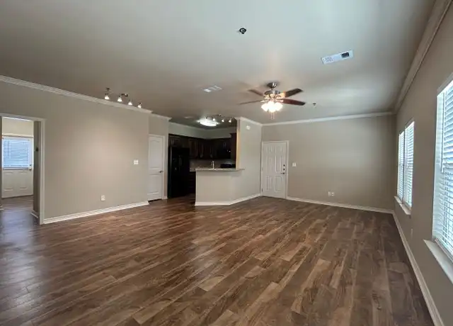 Property at 3995 Crow Rd Unit 109, Beaumont, TX, 77706, 3 beds, 2 baths, [object Object]
