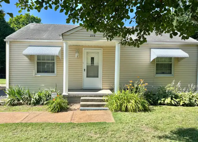Property at 238 Sadonia Ave, Saint Louis, MO, 63135, 2 beds, 1 bath, [object Object]