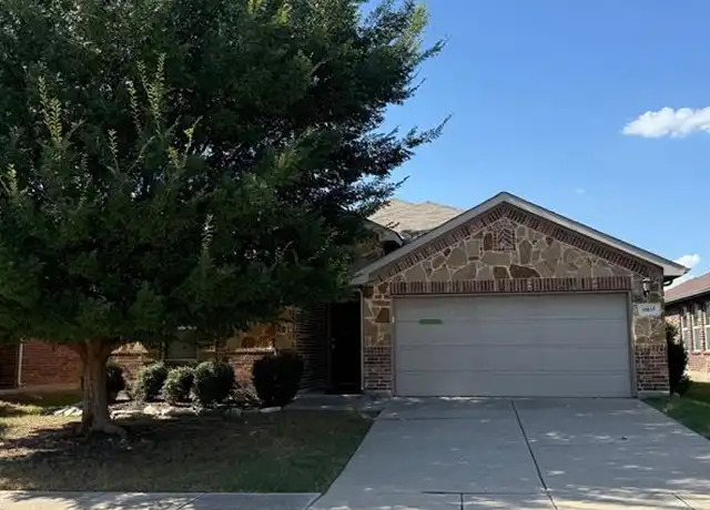 Property at 11617 Summer Springs Dr, Frisco, TX, 75036, 4 beds, 2 baths, [object Object]