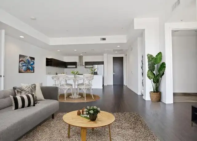 Property at 13365 Washington Blvd, Culver City, CA, 90066, 2 beds, 2 baths, [object Object]