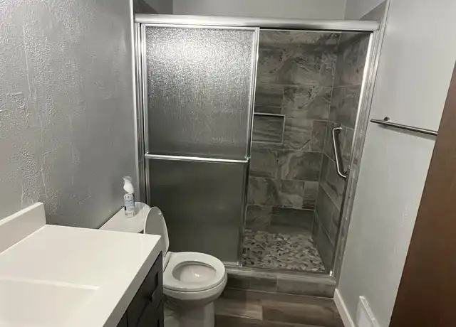 Property at 129 S 70th St, Springfield, OR, 97478, 2 beds, 1 bath, [object Object]