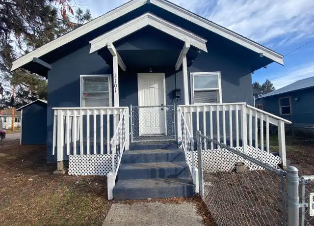 Property at 1101 E Main St, Klamath Falls, OR, 97601, 3 beds, 1 bath, [object Object]
