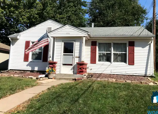 Property at 1116 Stillwater Ave, Lincoln, NE, 68502, 2 beds, 1 bath, [object Object]