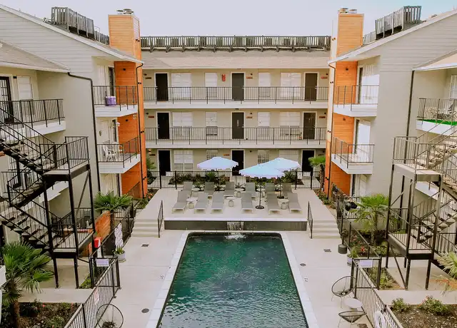 Property at Bluffs at Lakewood - 7510 E Grand Ave, Dallas, TX, 75214, 1-2 bed, 1-2 bath, [object Object]