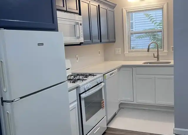 Property at 135 Williams Ave Unit 1, Lynn, MA, 01902, 2 beds, 1 bath, [object Object]