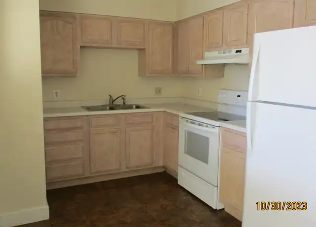 Property at 1020 Park Ave, Canon City, CO, 81212, 2 beds, 1 bath, [object Object]