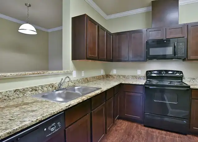 Property at Oakland Hills Apartments - 386 Paloma Dr, Floresville, TX, 78114, 1-3 bed, 1-2 bath, [object Object]