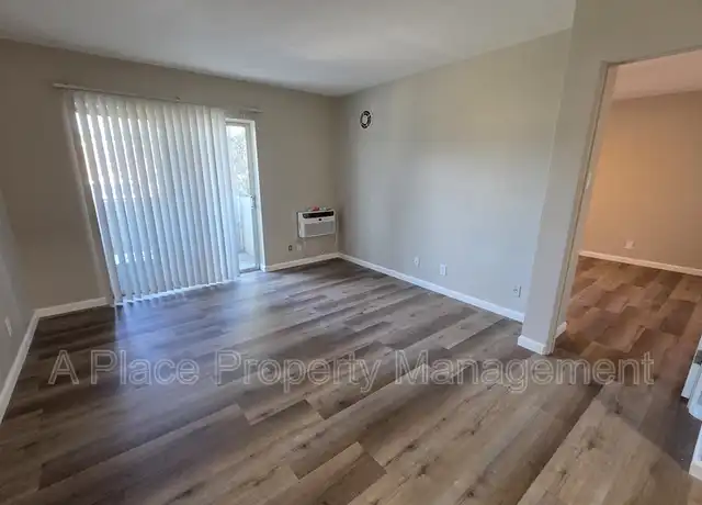 Property at 2727 Hampton Ave Unit 205, St. Louis, MO, 63139, 1 bed, 1 bath, [object Object]