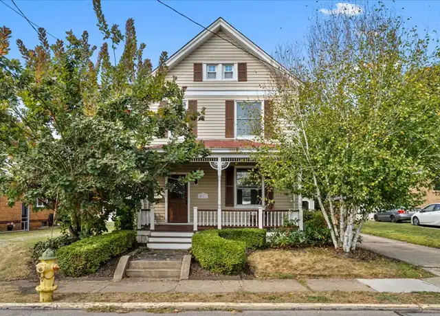 Property at 333 E New Castle St, Zelienople, PA, 16063, 3 beds, 2.5 baths, [object Object]