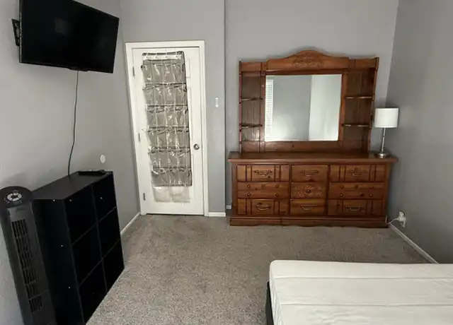 Property at 11520 Aberdeen Dr, Fontana, CA, 92337, 1 bed, 1 bath, [object Object]