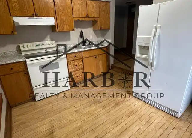 Property at 24 W Main St Unit 8, Hayfield, MN, 55940, 2 beds, 1 bath, [object Object]