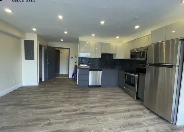 Property at 1016 Commonwealth Ave Unit 306, Boston, MA, 02215, 0 beds, 1 bath, [object Object]