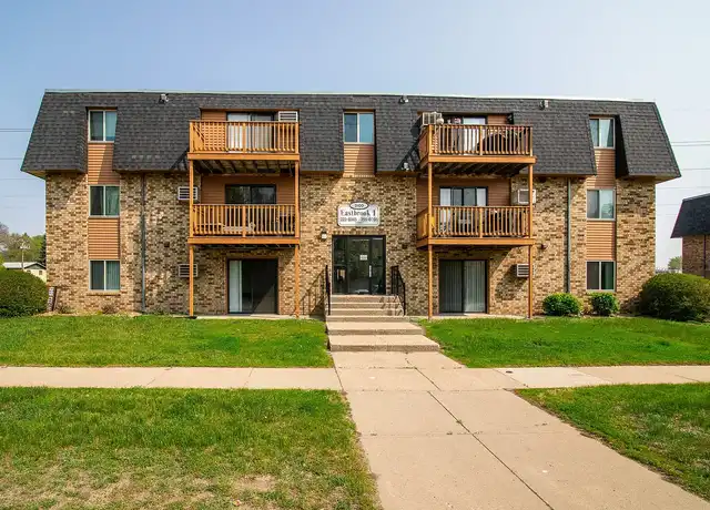 Property at Eastbrook Apartments - 3100 E Rosser Ave, Bismarck, ND, 58501, 2 beds, 1 bath, [object Object]