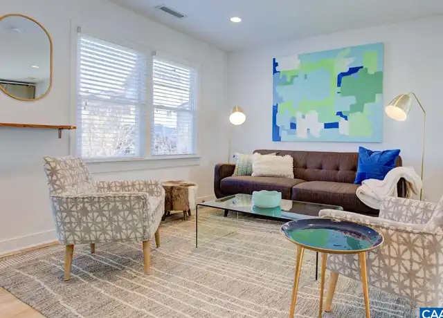 Property at 620 Belmont Ave, Charlottesville, VA, 22902, 2 beds, 1 bath, [object Object]