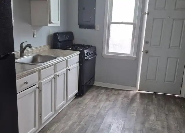 Property at 101-111 Blackmore St Unit 103, Tonawanda, NY, 14150, 2 beds, 1 bath, [object Object]