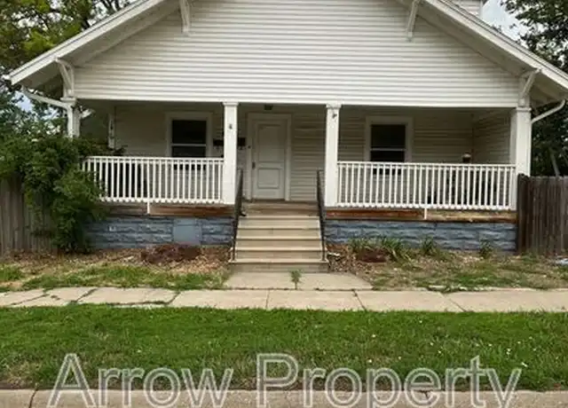 Property at 2829 S 13th St Unit 1, Lincoln, NE, 68502, 2 beds, 1 bath, [object Object]