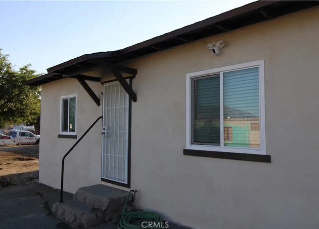 Photo of 719 E Ramsey St, Banning, CA 92220