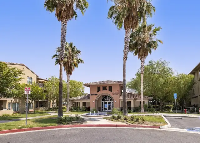 Photo of 25536 Fountain Glen Ct, Stevenson Ranch, CA 91381