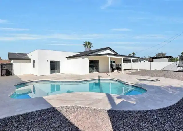 Property at 8117 E Osborn Rd Unit NA, Scottsdale, AZ, 85251, 4 beds, 3 baths, [object Object]