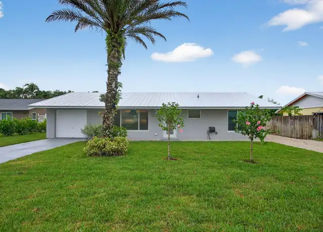 Property at 8776 SE Sandy Ln, Hobe Sound, FL, 33455, 2 beds, 2 baths, [object Object]