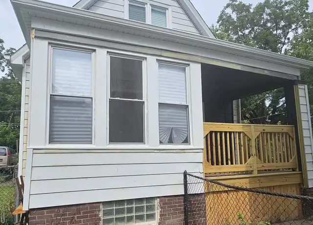 Property at 11320 S Edbrooke Ave Unit CH, Chicago, IL, 60628, 3 beds, 1 bath, [object Object]