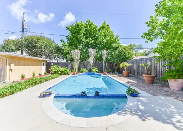 Property at 2030 Cheshire Ln, Houston, TX, 77018, 2 beds, 2 baths, [object Object]