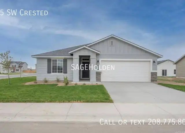 Property at 865 SW Crested St, Mountain Home, ID, 83647, 4 beds, 2 baths, [object Object]