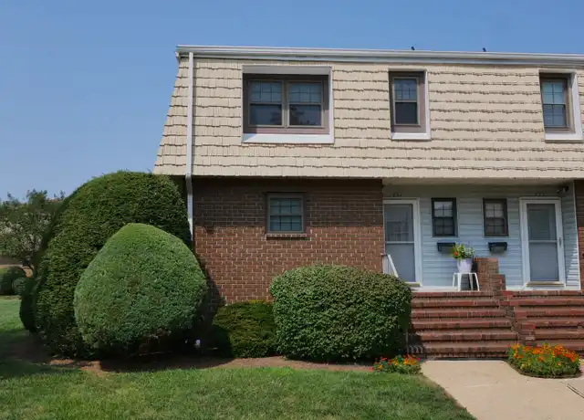 Property at 821 Victoria Ct, Hillsborough, NJ, 08844, 2 beds, 3 baths, [object Object]