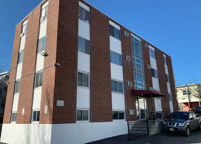 Property at 7 Tyler St #2, Everett, MA, 02149, 2 beds, 1 bath, [object Object]