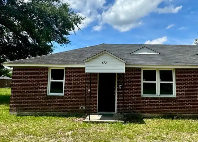 Property at 652 Miller Rd Unit 652 A, Sumter, SC, 29150, 2 beds, 1 bath, [object Object]