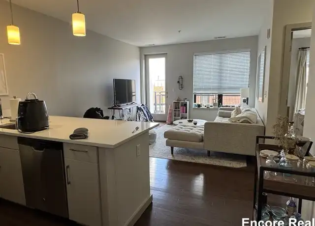 Property at 45 Marion St Unit 611, Brookline, MA, 02446, 1 bed, 1 bath, [object Object]