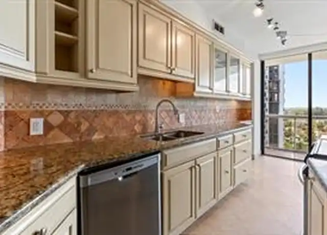 Property at 3673 Yacht Club Dr, Aventura, FL, 33180, 3 beds, 2 baths, [object Object]