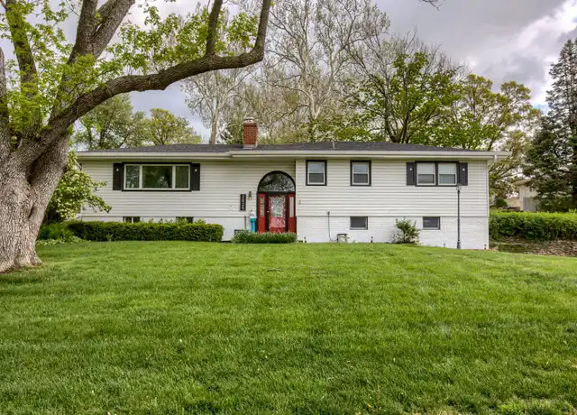 Property at 2825 S 106th St, Omaha, NE, 68124, 4 beds, 3 baths, [object Object]