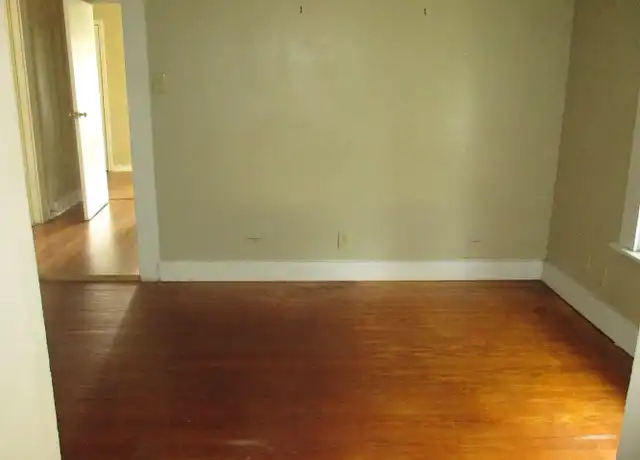 Property at 705 Tech Dr, Ruston, LA, 71270, 3 beds, 1 bath, [object Object]