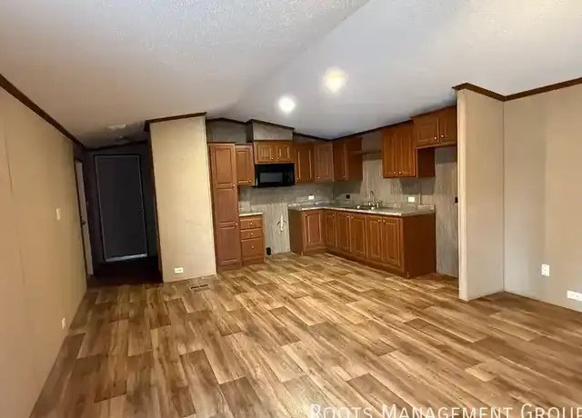 Property at 310 Hester Ave Unit 233, Donna, TX, 78537, 3 beds, 2 baths, [object Object]