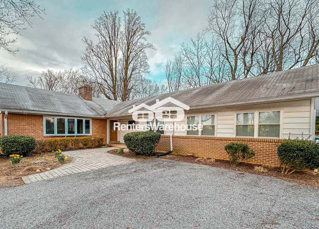 Photo of 13511 Sherwood Forest Ter, Silver Spring, MD 20904