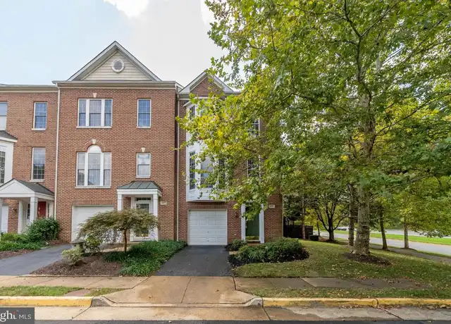 Property at 4273 Upper Park Dr, Fairfax, VA, 22030, 3 beds, 3.5 baths, [object Object]