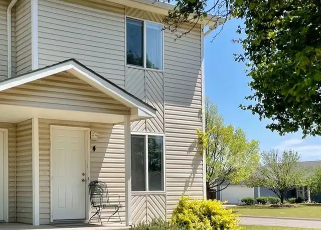 Property at 1260 W Vilm Dr Unit 4, Wichita, KS, 67217, 3 beds, 2.5 baths, [object Object]