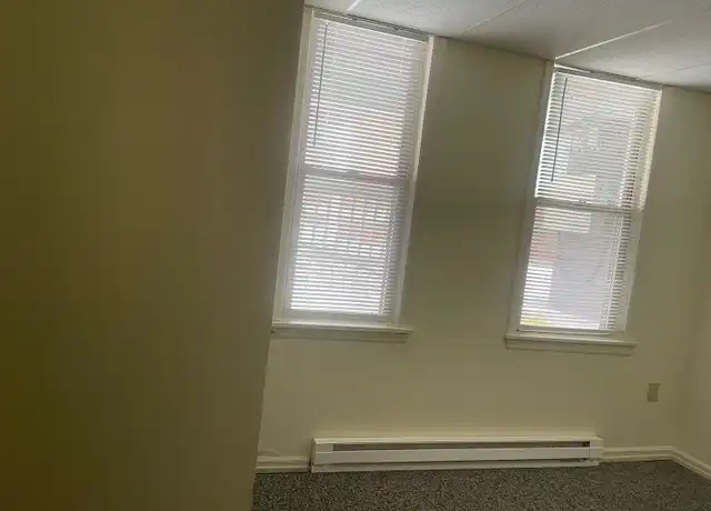 Property at 408 Market St, Sunbury, PA, 17801, 2 beds, 1 bath, [object Object]