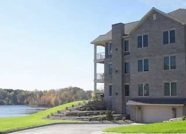 Property at Hidden Lake Preserve - 3030 Hidden Lake Dr, Brookfield, WI, 53005, 2 beds, 2 baths, [object Object]