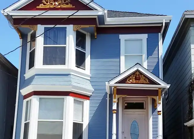 Property at 1774 8th St Apt B, Oakland, CA, 94607, 3 beds, 2 baths, [object Object]