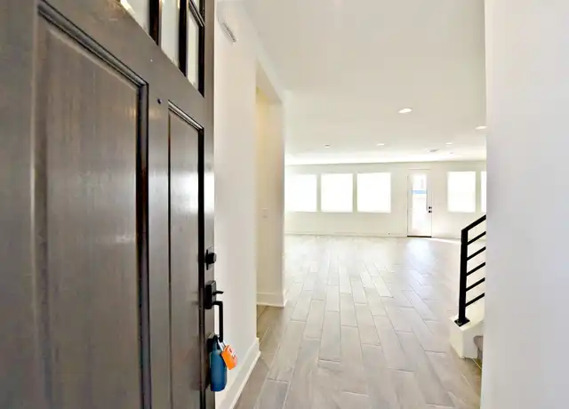 Property at 9107 Silica Dr, Austin, TX, 78729, 3 beds, 2.5 baths, [object Object]