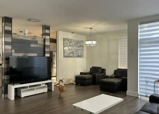 Property at 3065 N 36th Ave, Hollywood, FL, 33021, 3 beds, 2.5 baths, [object Object]