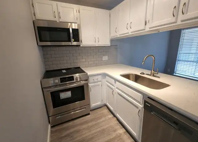 Property at 2815 Rio Grande St, Austin, TX, 78705, 2 beds, 1 bath, [object Object]
